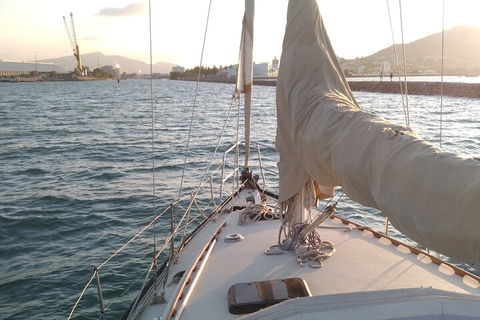 Townsville Small Group Early Morning Sailing Cruise Boat Tour Charter Hire - Accommodation Perth 1