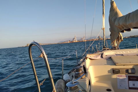 Townsville Small Group Early Morning Sailing Cruise Boat Tour Charter Hire - Accommodation Perth 2