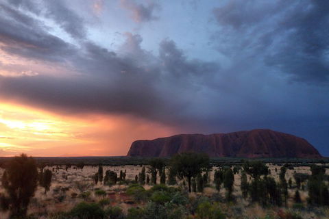 Uluru Small Group Tour Including Sunset - Accommodation Perth 4