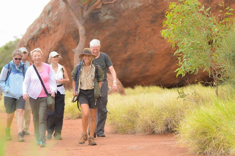 Full Uluru Base Walk At Sunrise Including Breakfast - Accommodation Perth 3