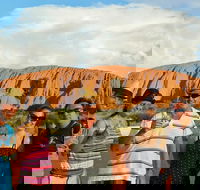 Ayers Rock Day Trip from Alice Springs Including Uluru Kata Tjuta and Sunset BBQ Dinner - Accommodation Perth