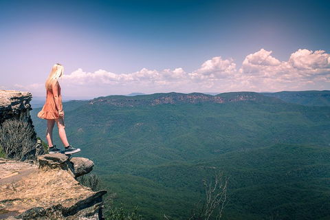 Blue Mountains Small Group Tour Enjoy A Sleep In, Waterfalls, Sunset & Dinner - Perth Resorts 1