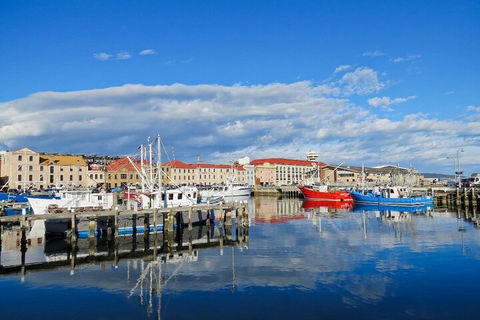 Grand Hobart Walking Tour - Perth Resorts 0