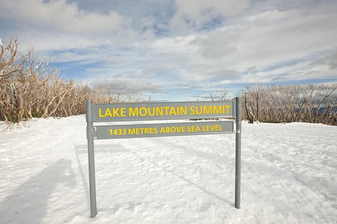 Lake Mountain Snow Trip Including Yarra Valley Chocolaterie From Melbourne - Accommodation Perth 3