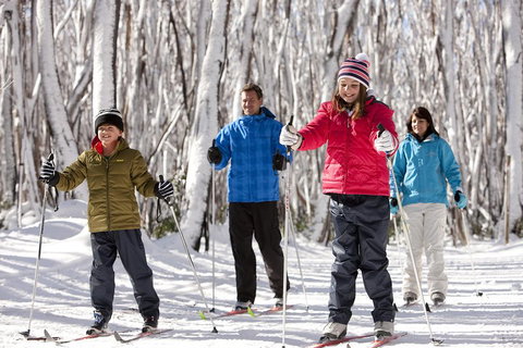 Lake Mountain Snow Trip Including Yarra Valley Chocolaterie From Melbourne - Accommodation Perth 4