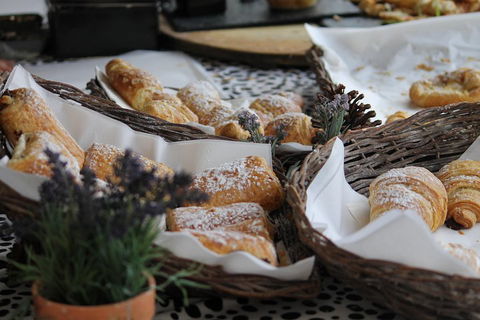 Eumundi Markets And Sunshine Coast Day Trip From Brisbane - Accommodation Perth 0