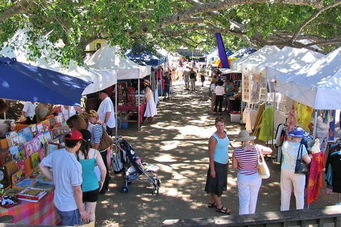 Sunshine Coast Eumundi Markets Return Minibus Transfer - Accommodation Perth 2