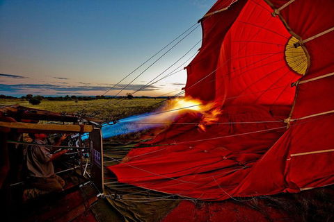 Early Morning Ballooning In Alice Springs - Accommodation Perth 0