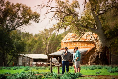 Yura Udnyu - Our Culture, Your Culture (Aboriginal Cultural Walk) - Accommodation Perth 0