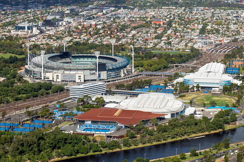 Ultimate Sports Lovers Bus Tour Of Melbourne - Accommodation Perth 0