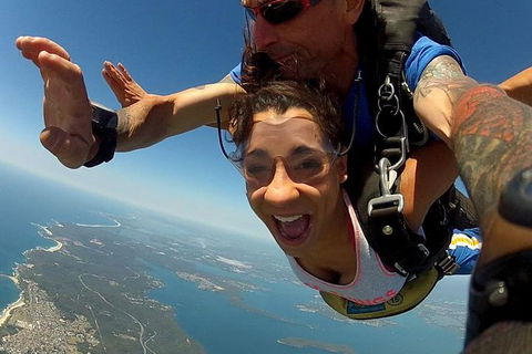 Skydive Sydney-Newcastle Up To 15,000ft Tandem Skydive - Perth Resorts 3
