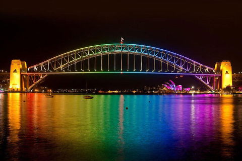 Vivid 90-Minute Sydney Harbour Small Group Catamaran Cruise - Perth Resorts 3